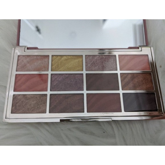 CIATE LONDON The Velvet Palette Eyeshadow-12 Shades-Full Size-NEW IN BOX!! - Picture 2 of 3
